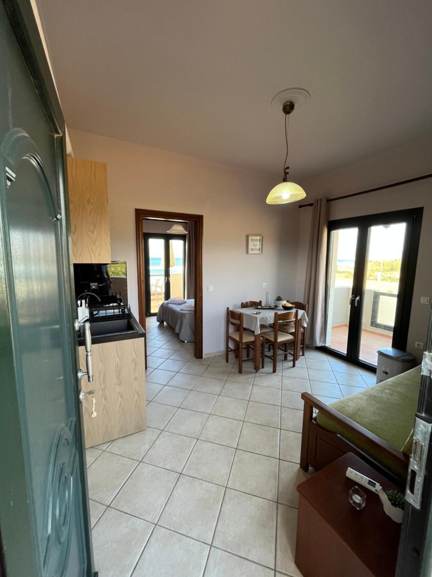 Girogiali Apts Kíssamos Dış mekan fotoğraf
